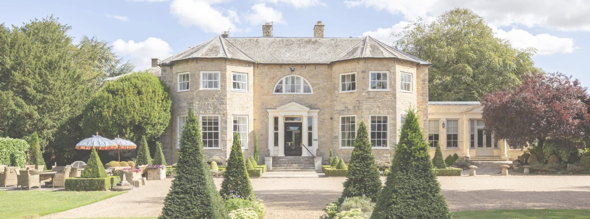 Washingborough Hall Country House Hotel with landscaped gardens and driveway, a wedding venue in Lincolnshire.