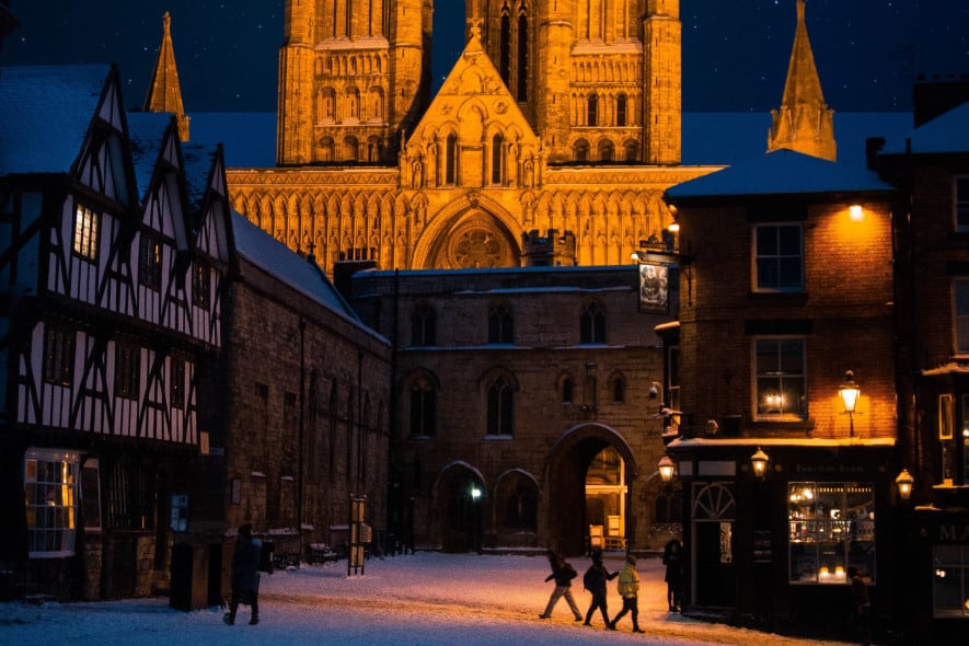 Lincoln cathedral snow