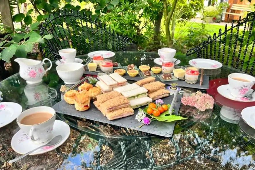 9bb2d1_af1f32b8045f4142b3455393e5b574a0~mv2